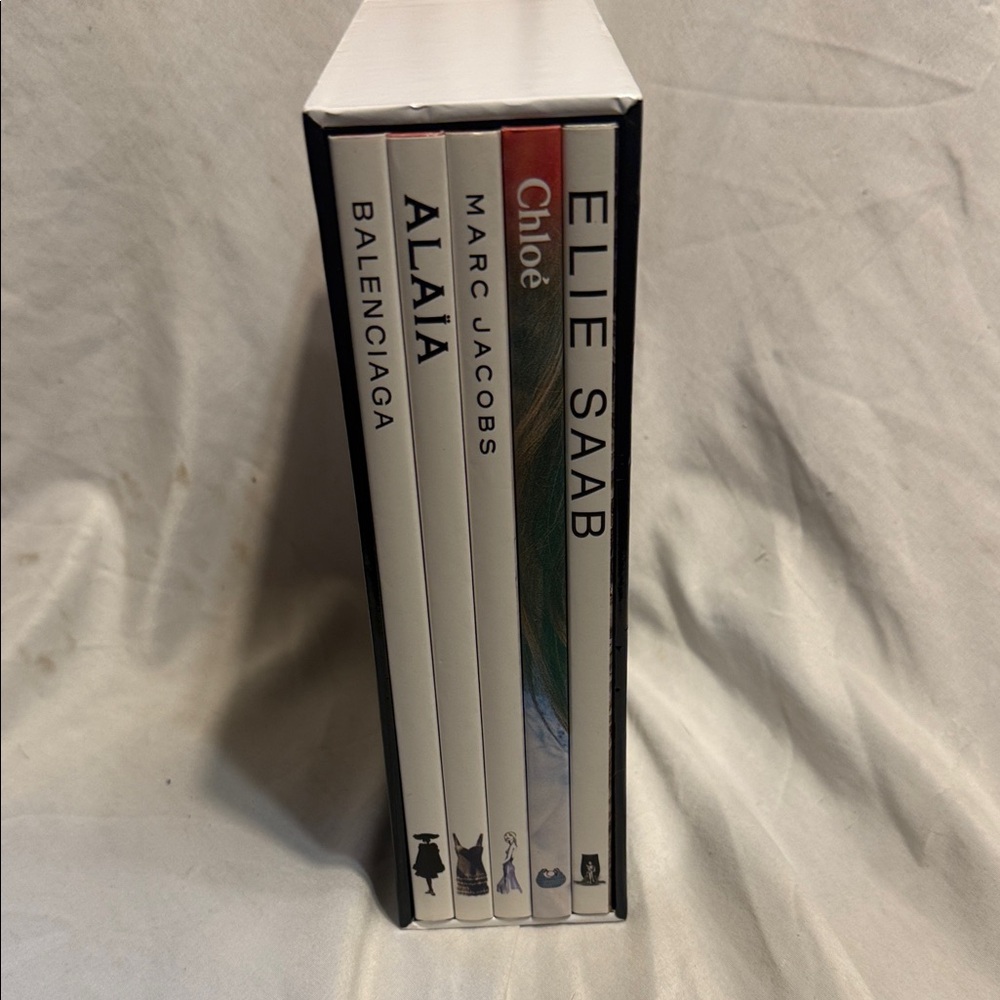 Memoir Fashion Book Set (Balenciaga, Alaia, Elie Saab, Marc Jacobs, Chloe)